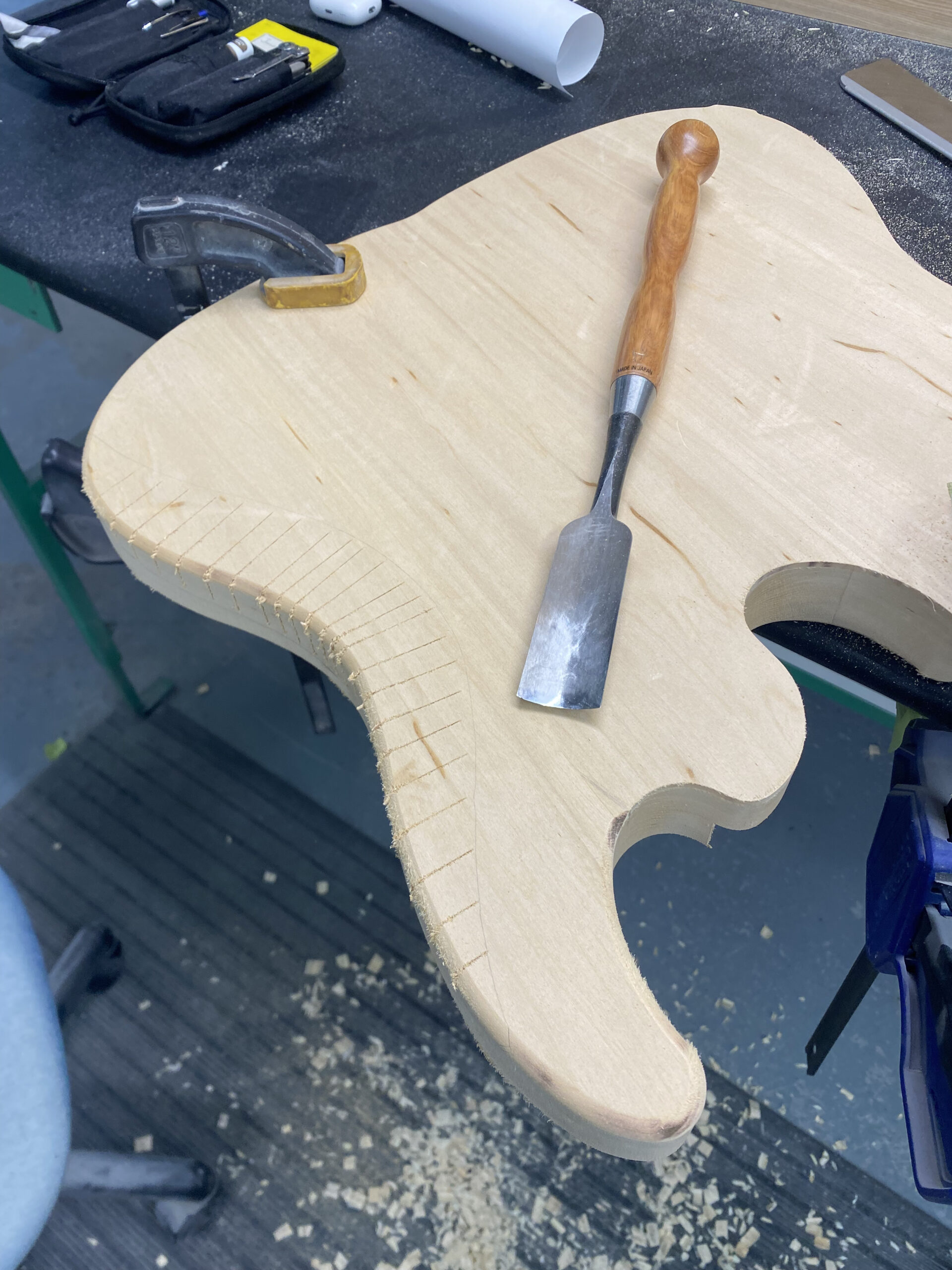 Shaping of hand-carved body